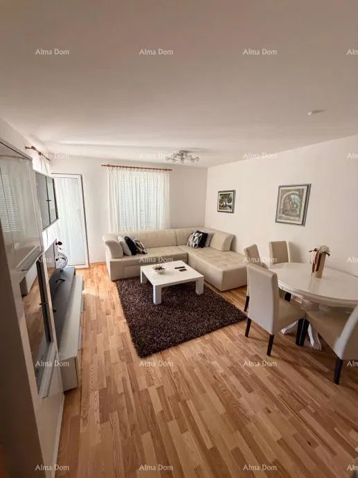 APPARTAMENTO RISTRUTTURATO E COMPLETAMENTE ARREDATO CON AMPIO BALCONE – VRSAR