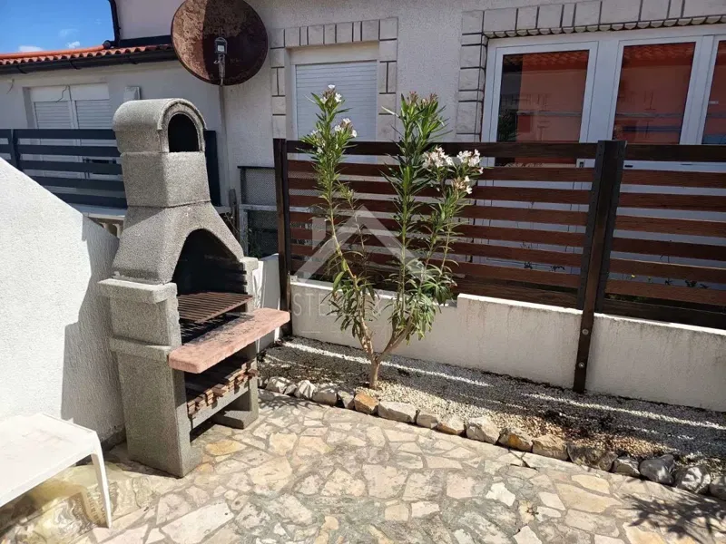 Terraced house, near the sea - Vir – 2