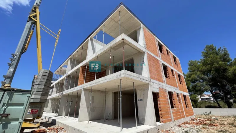 VODICE - SRIMA, vrhunska lokacija, 30 m od plaže, 2. nadstropje, pogled na morje – 2
