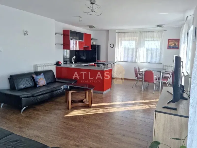 VIŠKOVO | THREE-ROOM APARTMENT FOR RENT – 2