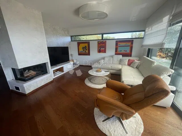 Дом Kostrena, 330m2