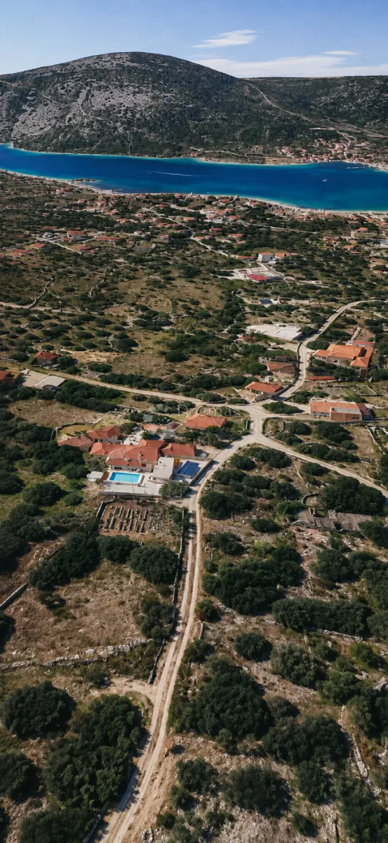 Terreno edificabile Vinišće, Marina, 774m2