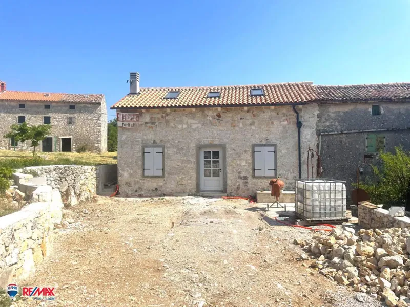 ISTRA, LABIN - SKITAČA: AUTENTIČNA RENOVIRANA KAMENA KUĆA