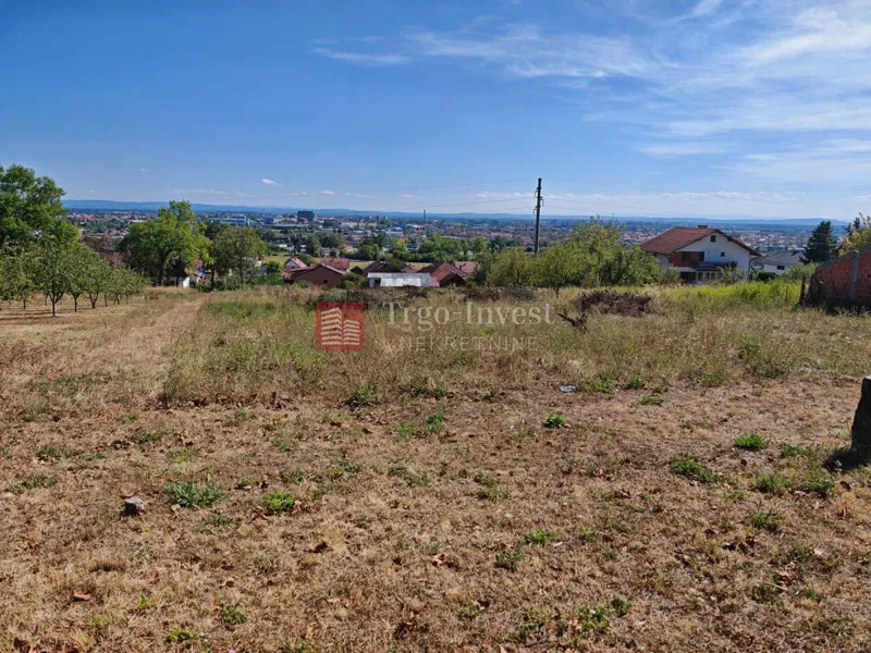 BRODSKO VINOGORJE građevinsko zemljište 1.000 m², S1 zona