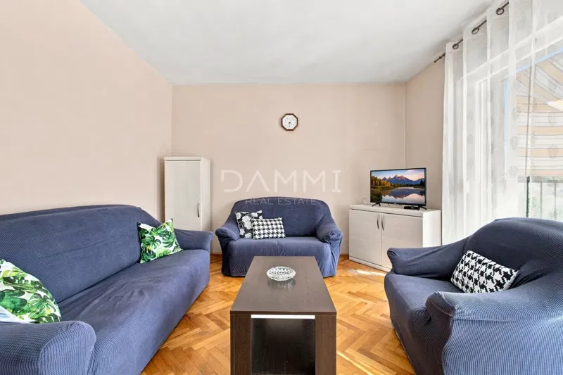 Pula, Kaštanjer - ausgezeichnete Zweizimmerwohnung