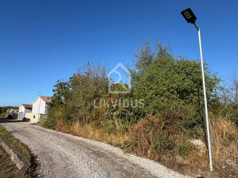 Grundstück Šikići, Pula, 854m2