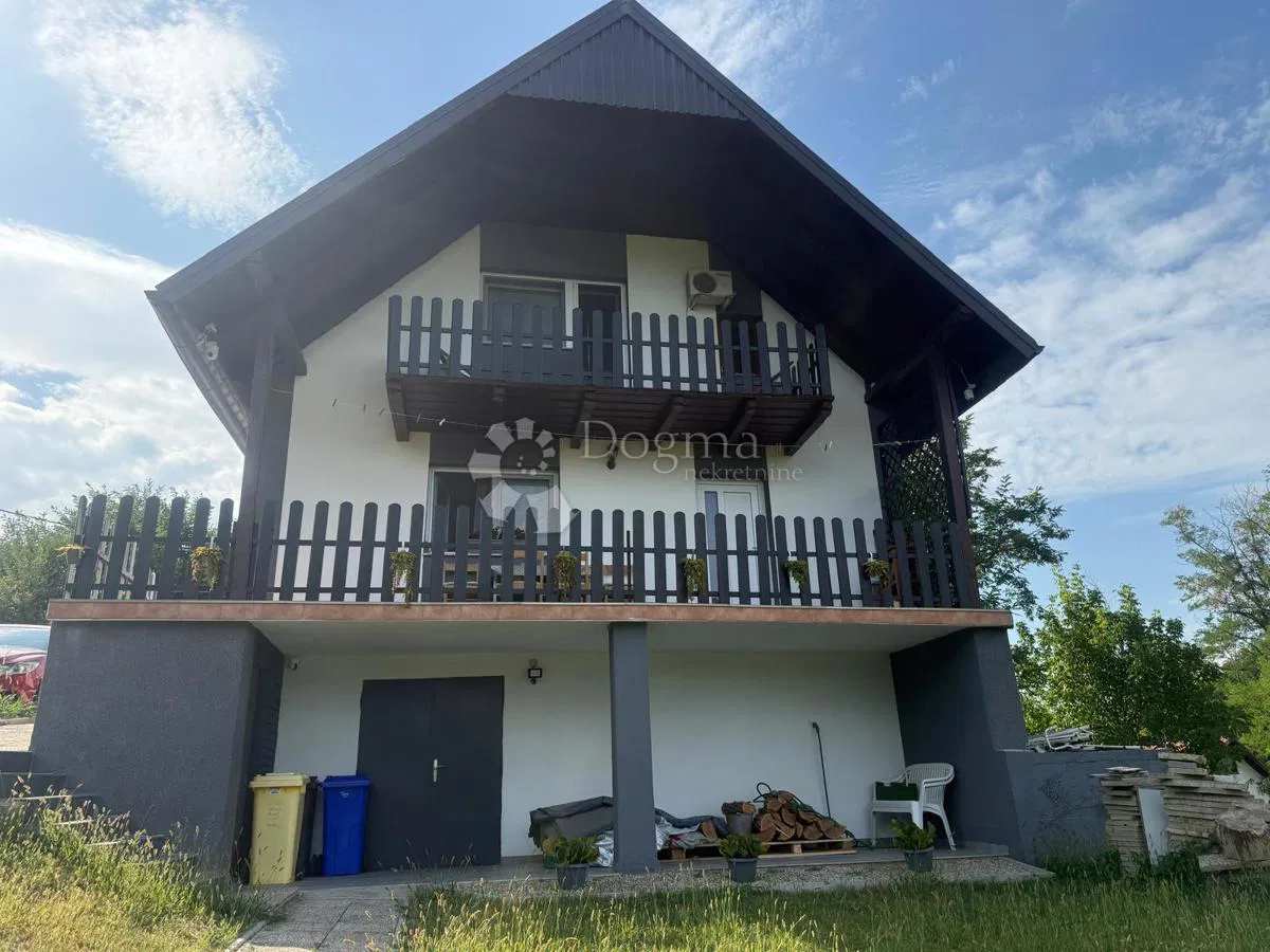 Дом Varaždin Breg, Gornji Kneginec, 103m2