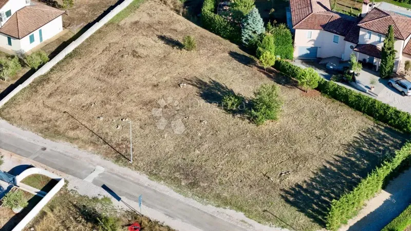 Building plot near Labin - 900 m2 – 2