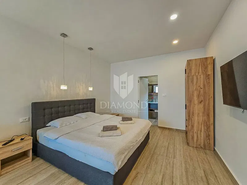 Umag, Stella Maris! 2 houses 100 m from the sea! – 2