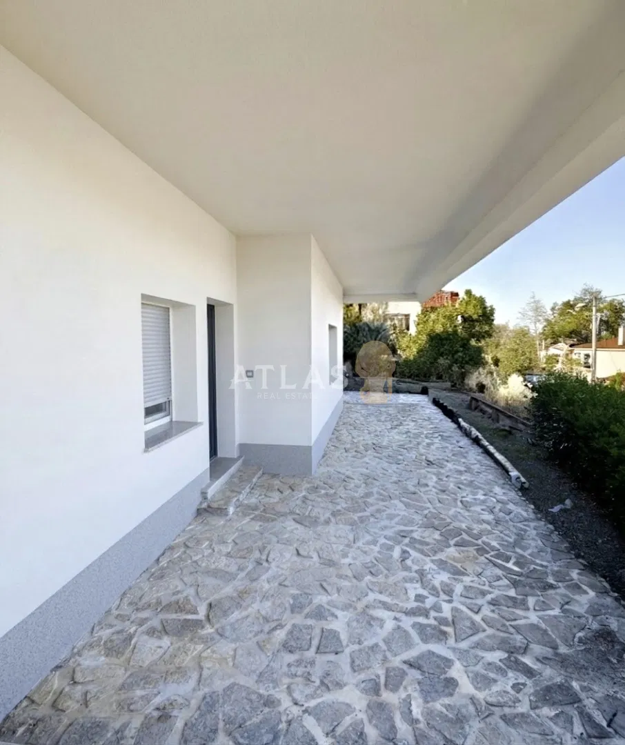 VIŠKOVO | FREISTEHENDES HAUS MIT GROSSEM GARTEN