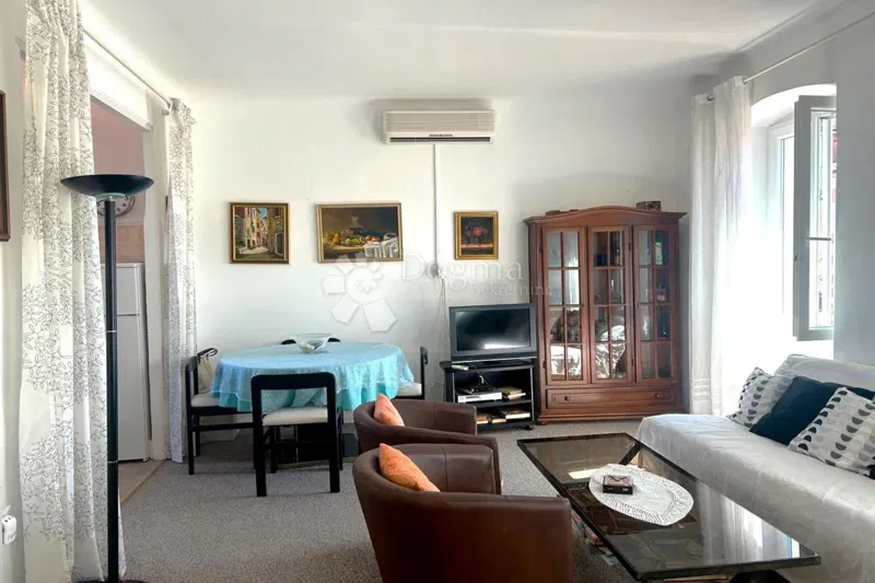 Flat Rovinj, 59m2 – 3