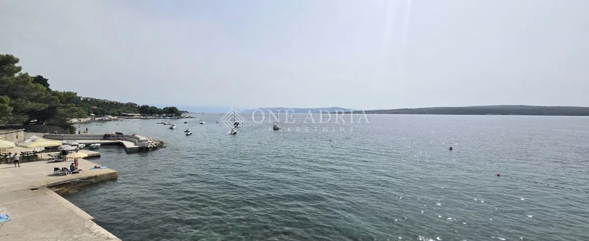 DRAMALJ, JUŽNI STAN, LOĐA, POGLED