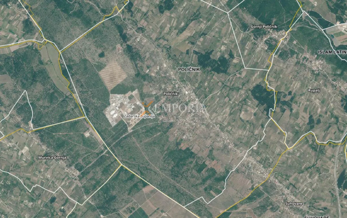 Полиčник – земельный участок под застройку 695 м²