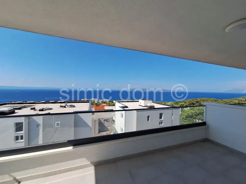 Großzügige Wohnung in Strandnähe, Makarska