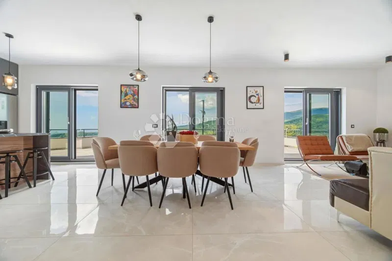 Casa Markuševec, Podsljeme, 220m2