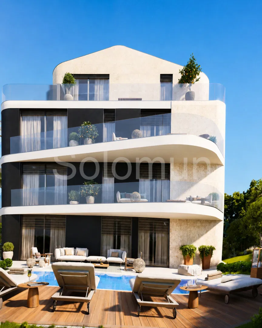 ROVINJ-Ekskluzivna lokacija! Moderan stan s bazenom, blizina plaže