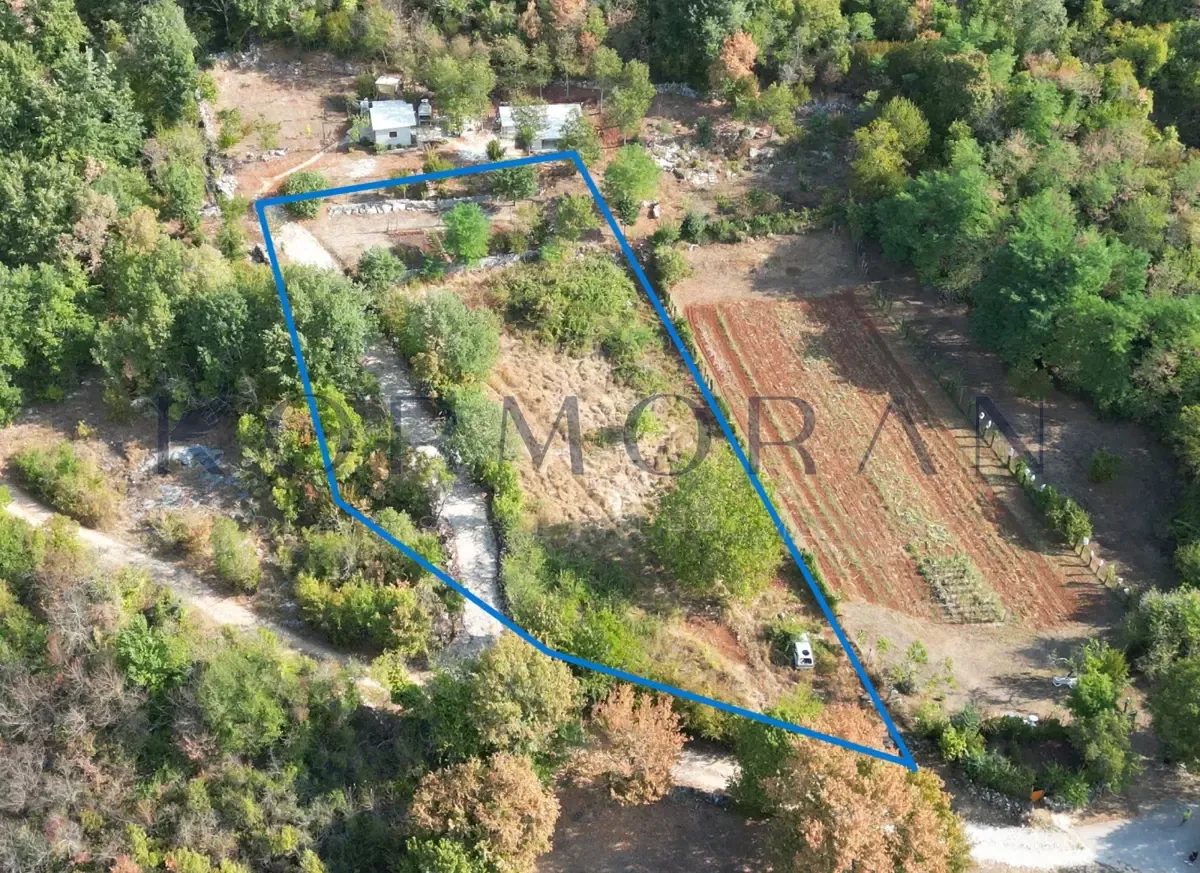 Terreno edificabile vicino a Buja