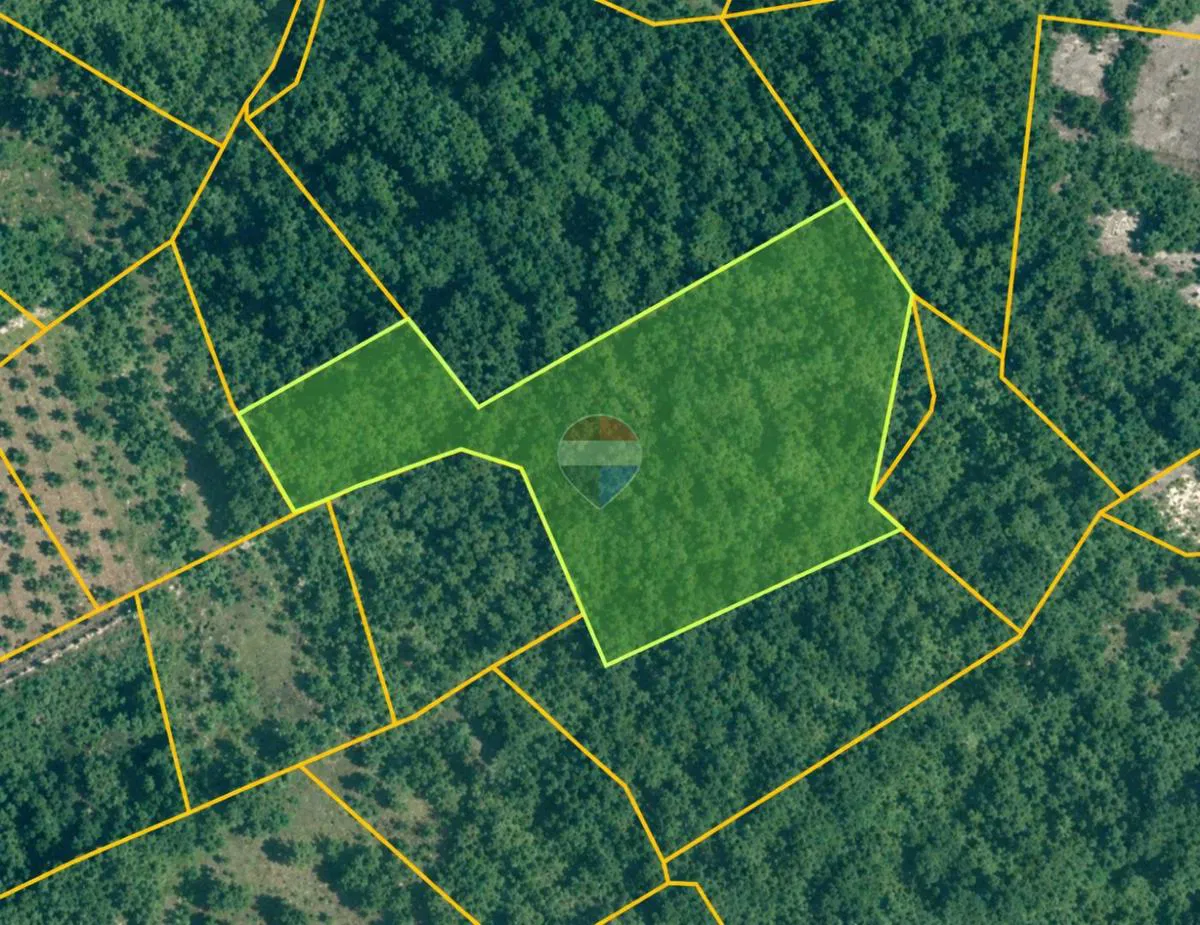 Istra, Bale - poljoprivredno zemljište- šuma