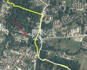 GRAĐEVINSKO ZEMLJIŠTE 755 m² – MEDULIN / LIŽNJAN – MIRNA I ATRAKTIVNA LOKACIJA