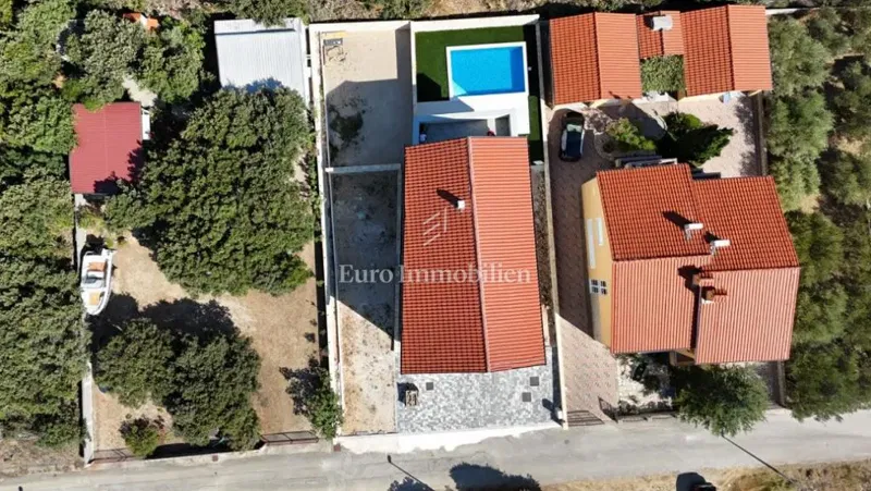 Attico con terrazza e vista mare – nuova costruzione – 2