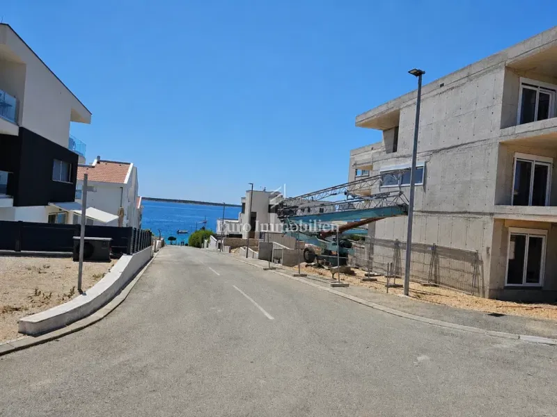 Apartment with a Garden Near the Sea – New Build, Mandre – 2