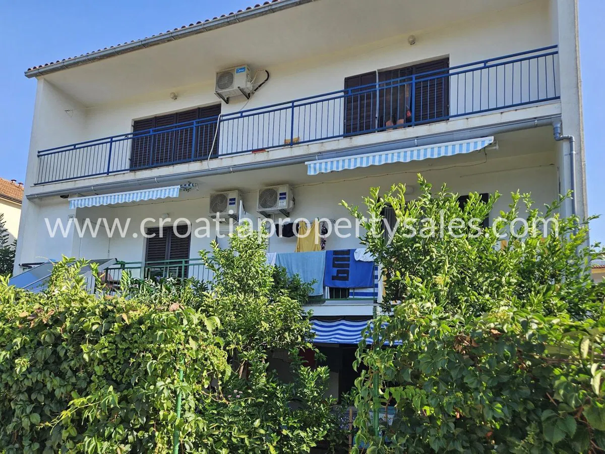 Hvar, kuća, prodaja, 330.000 €