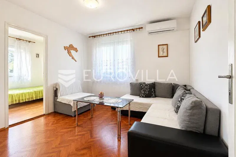 Crikvenica, apartment, two-bedroom, excellent location close to the sea and city center – 2