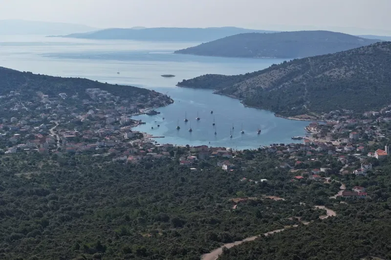 Građevinsko zemljište s pogledom na more