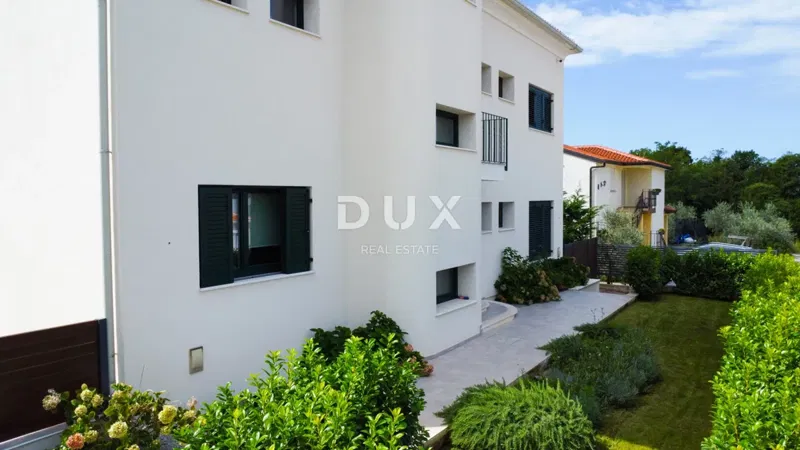 Istria, Umag, villa mediterranea, 373 m2, piscina – 3