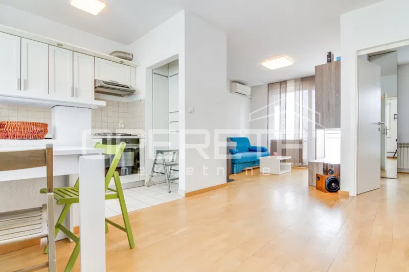 FOR RENT, ZAGREB, KNEŽIJA, APARTMENT, 2-ROOM, 49 m² WITH LOGGIA AND PARKING – 3