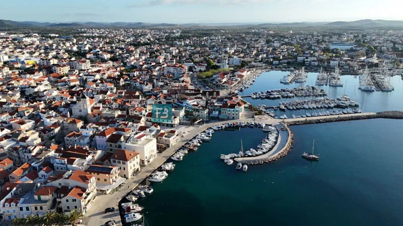 Zemljišče Vodice, 738 m2 – 3
