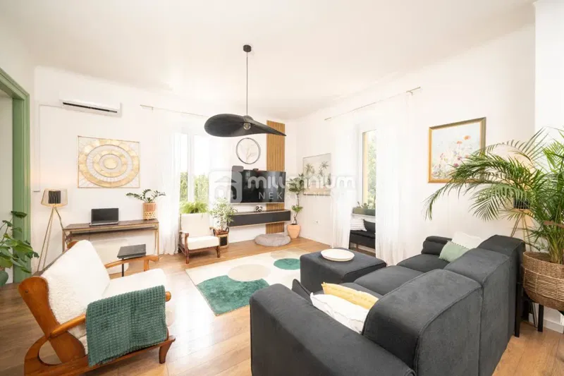 Rijeka, širi Centar, 107m2, 2s+db i soba s kupaonicom