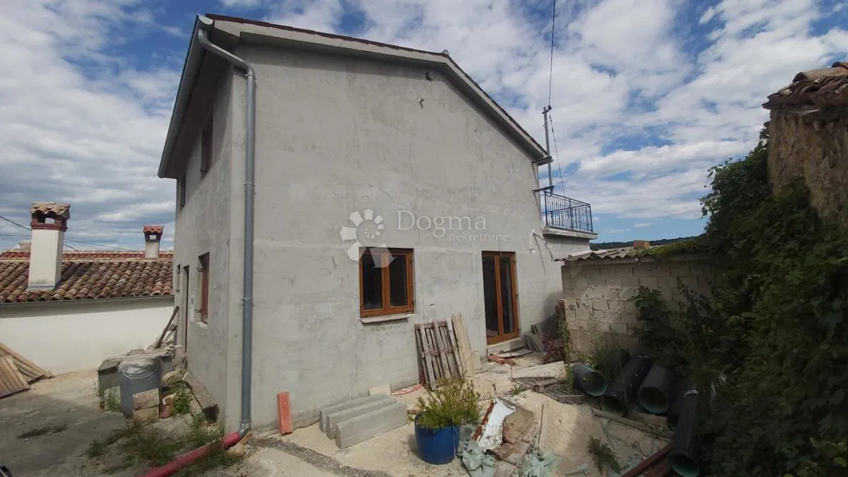 Дом Kršikla, Pazin - Okolica, 200m2