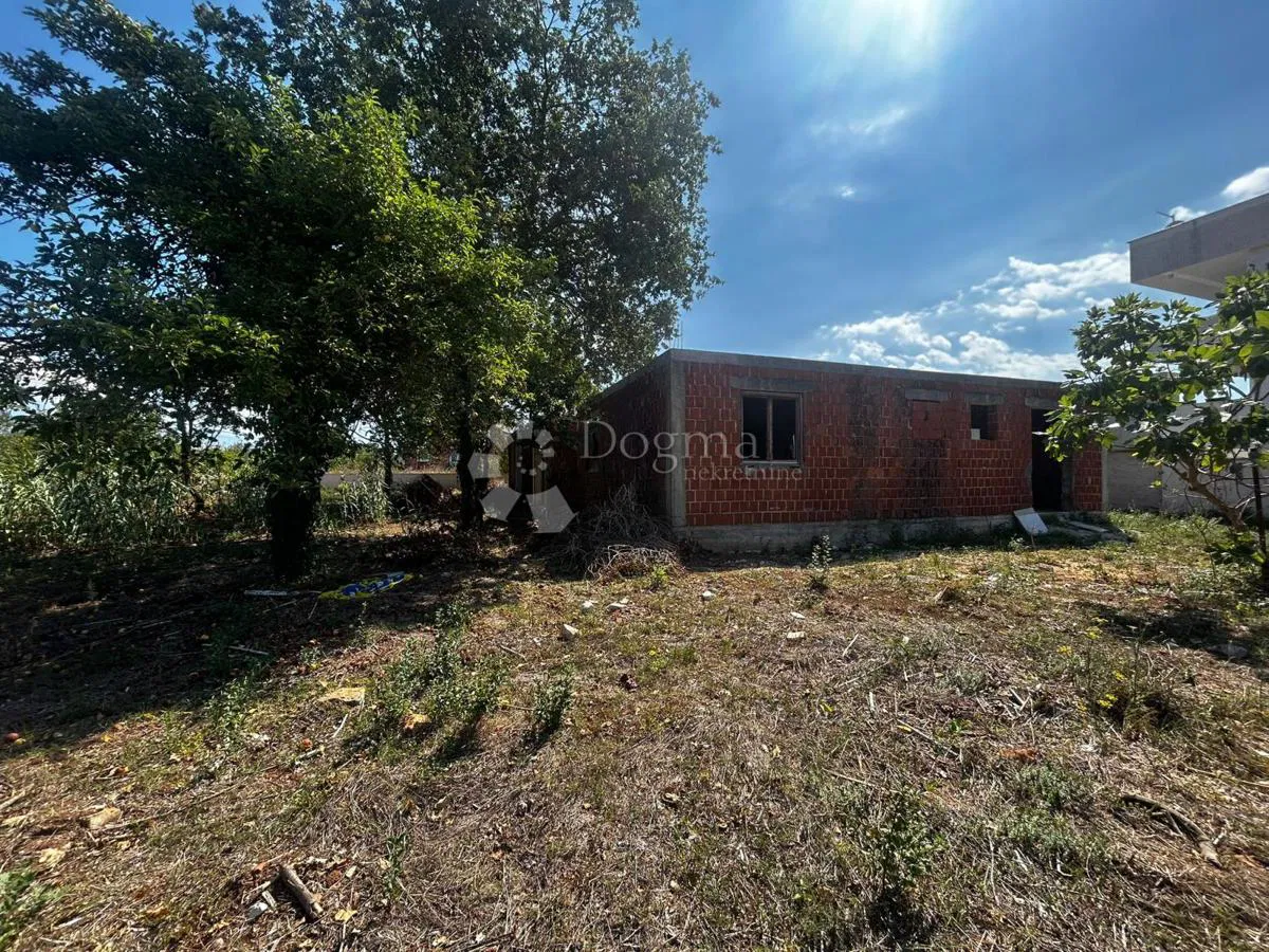 Stavební pozemek Medulin, 2.350m2