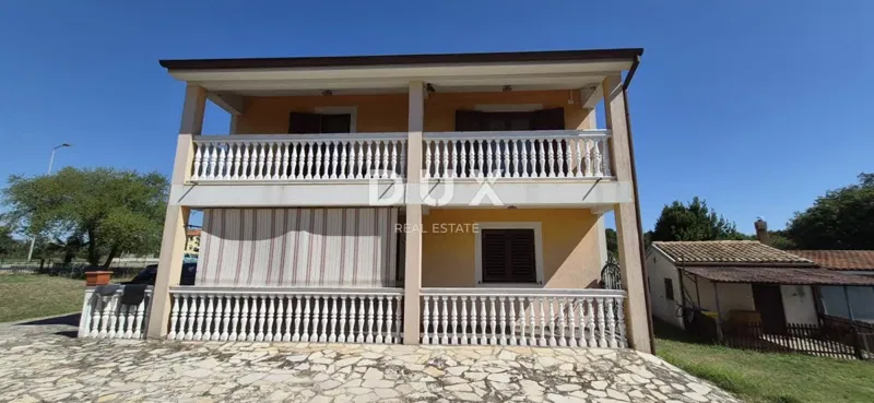 Isztria, Loborika, családi ház, 280 m2, melléképület – 2