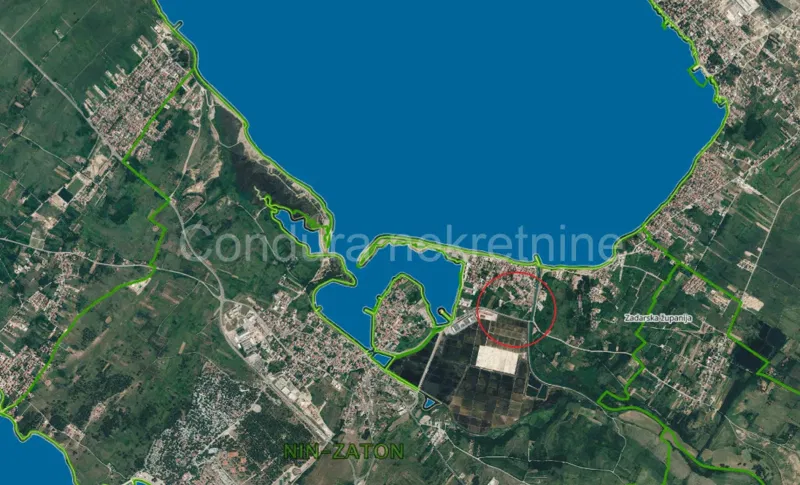 Građevinsko zemljište 270 m od mora i plaže