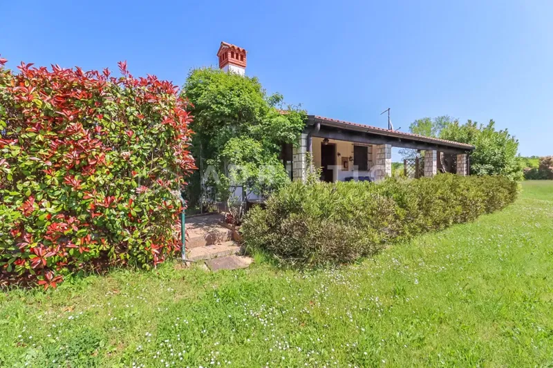 Rovigno, Istria – Casa indipendente con ampio giardino, 400 m dal mare – 3