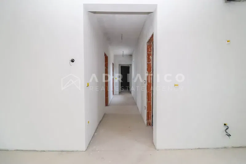 Poreč, Istria – Spacious apartment in a new building, wanted location! – 3