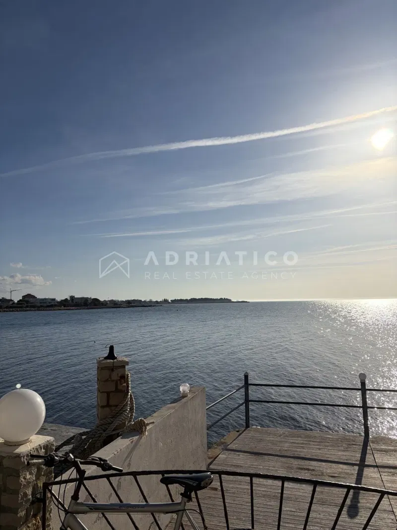 Umag, Istria – casa esclusiva in prima fila sul mare – 2