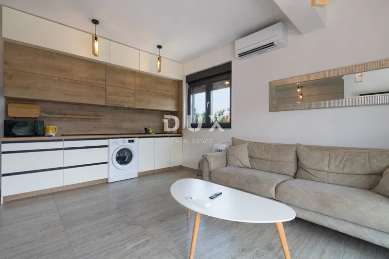 Murter, furnished two-bedroom apartment, 50 m² – 3