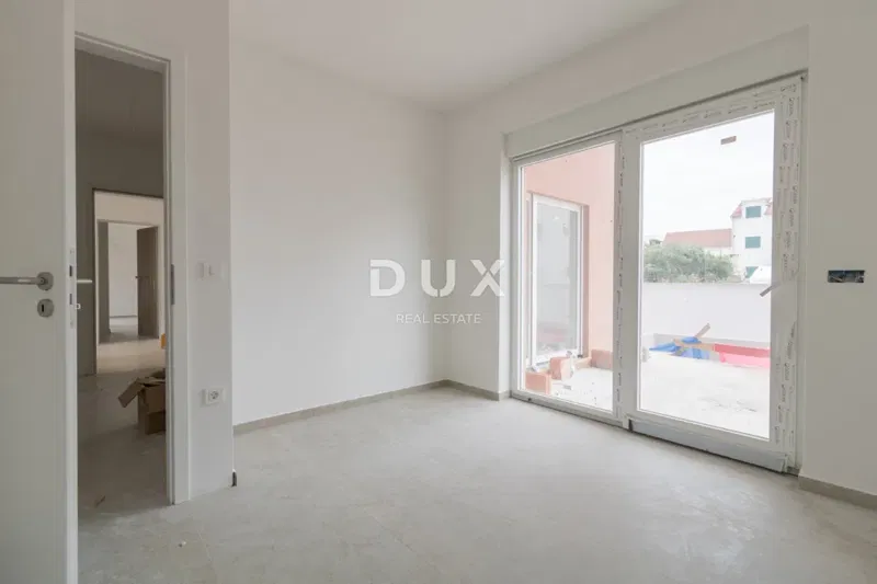 Vodice, appartamento bilocale con piscina, 59 m² – 2