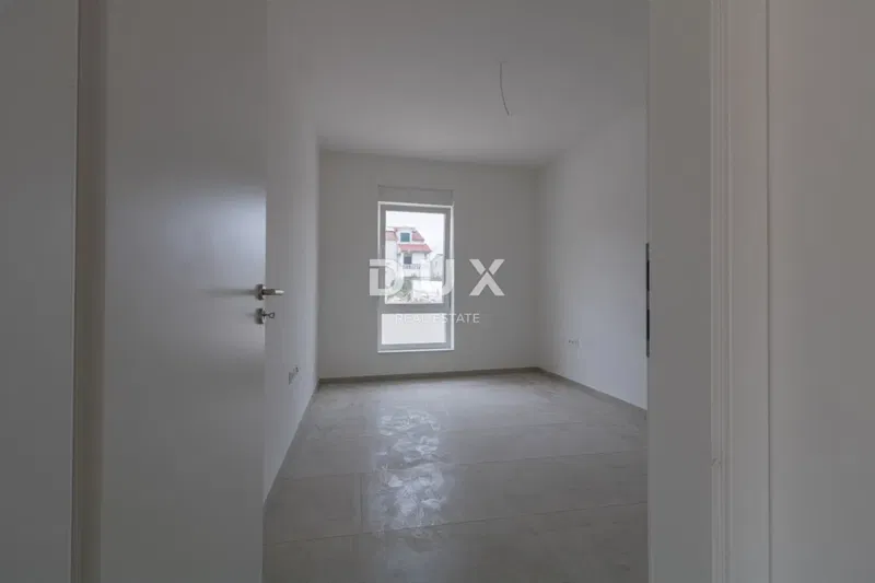 Vodice, egy hálószobás apartman, 49 m², új épület, kert – 3