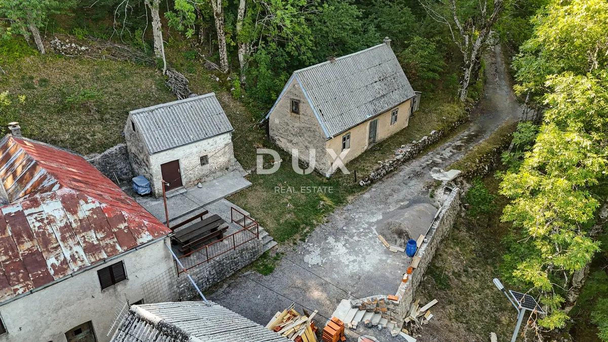 Park prirode Velebit, kuća za obnovu, 54 m2, kamena starina