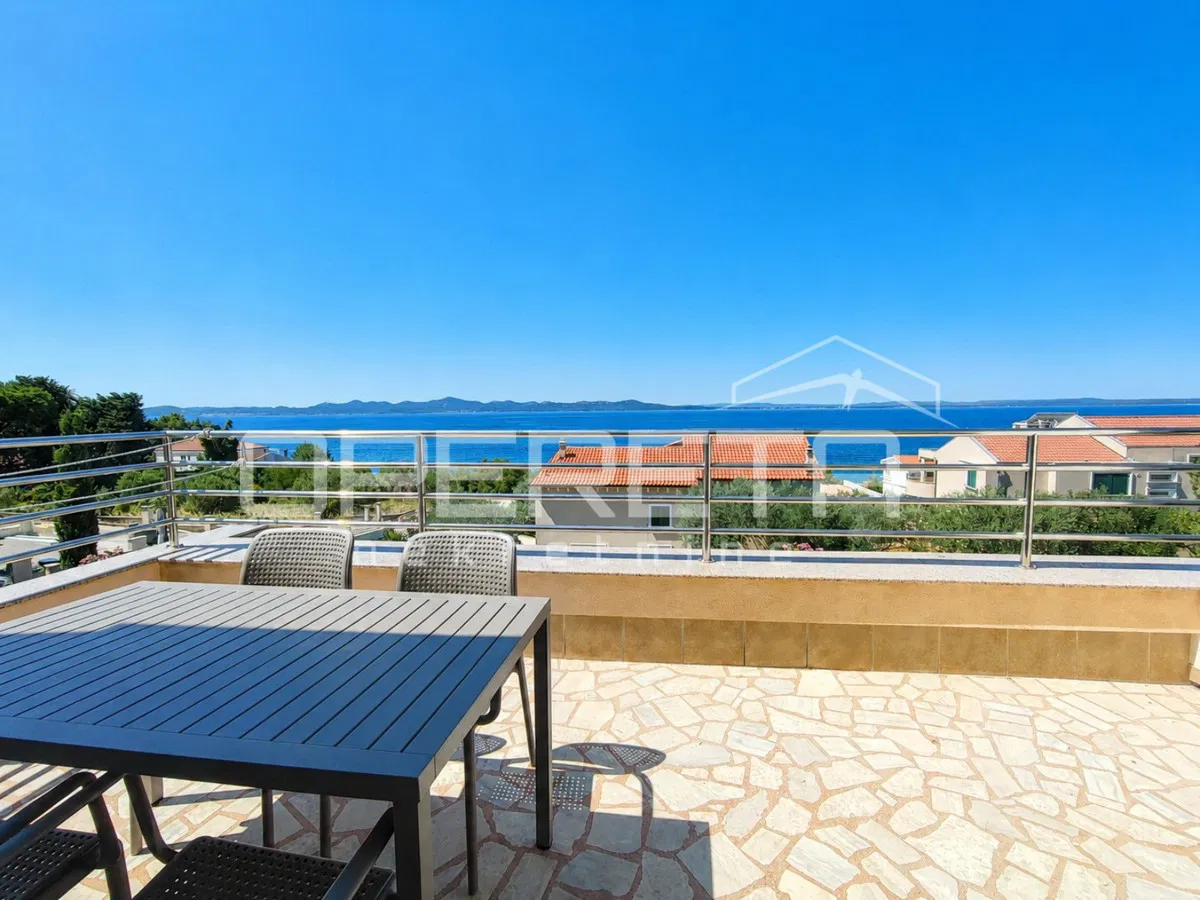 PRODAJA, ZADAR, KOŽINO, KUĆA sa 7 apartmana, pogled na more