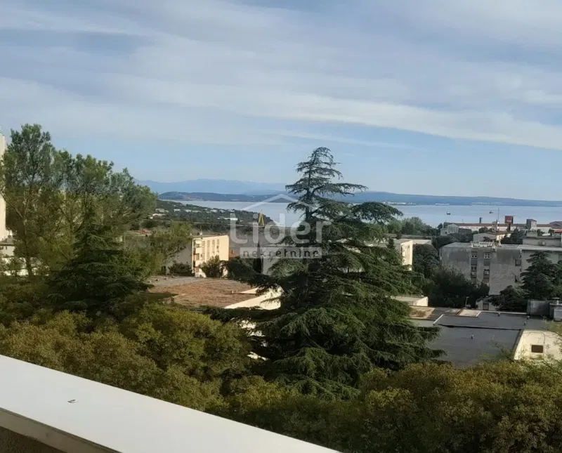 RIJEKA,DONJA VEŽICA- STAN S POGLEDOM NA MORE*SAMO KOD NAS*
