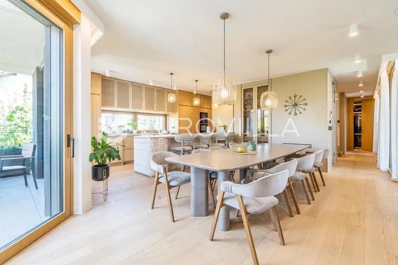 Zagreb, Zelengaj, luxurious two-story, three-room apartment, 259 m², newly built – 3