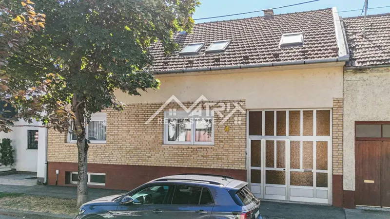 Osijek, Haus mit Garage und Nebengebäude