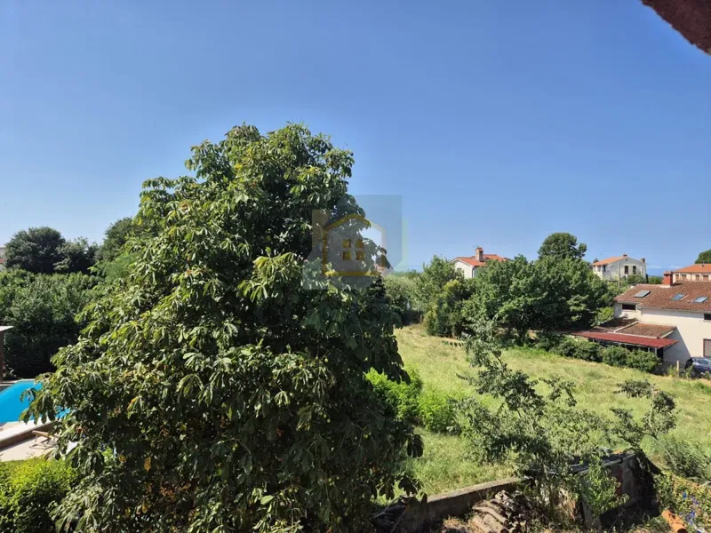 House in the immediate vicinity of Poreč – great potential for tourism and hospitality! – 2