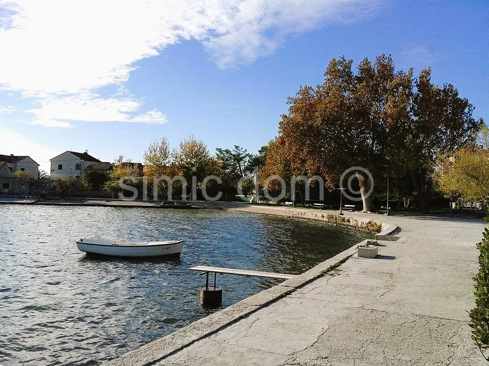 Stan blizu svih sadržaja, prodaja, Kaštela
