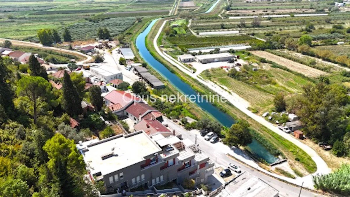 METKOVIC, Potkraj – trosoban stan 101,43 m2